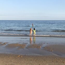 how to stay cool in summer